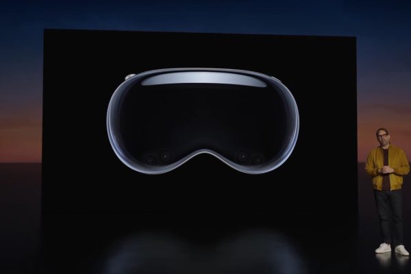 Apple’s Vision Pro launch